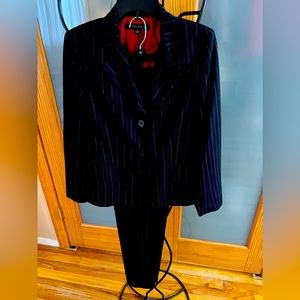 Anne Klein woman business suit